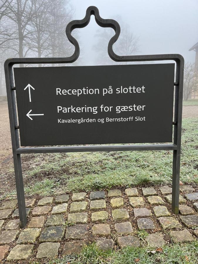 Bernstorff Castle Hotel Gentofte Dış mekan fotoğraf